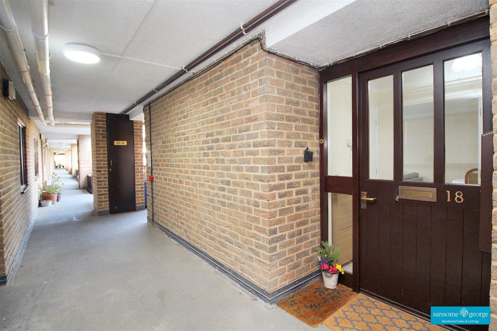 Emmbrook Court, Reading